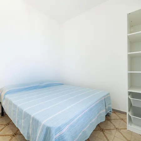 Sea View Apartment, Ac *